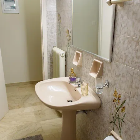 Joanna's Centre * Tripoli